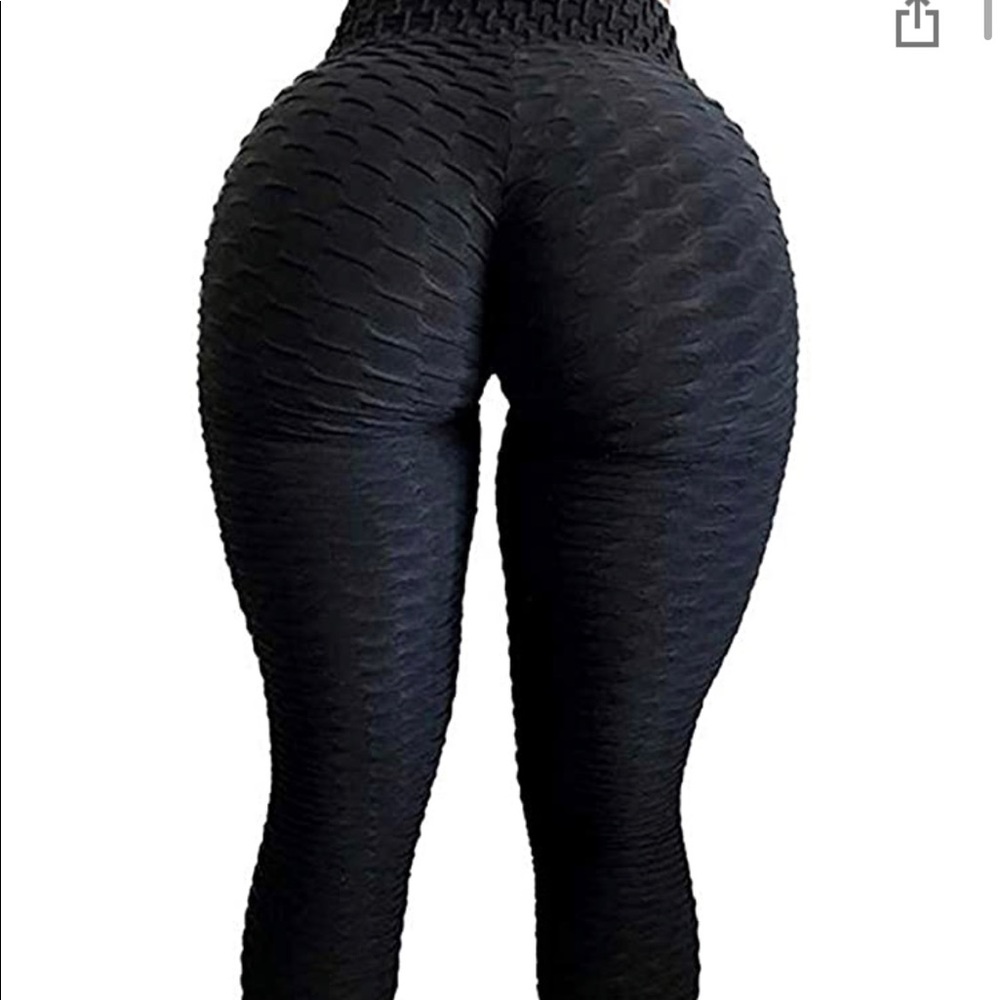Anti Cellulite Capri Workout Black Leggings.